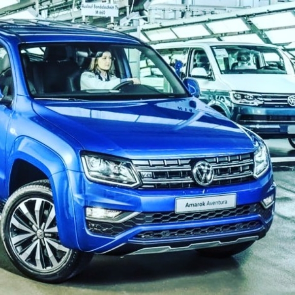 Morning workouts in the park with a coach